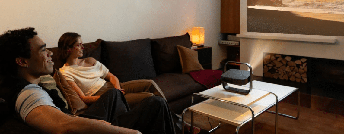 First Look XGIMI Elfin Flip 4K – Kompaktné laserové kino