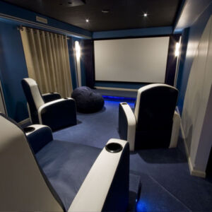 Elite Screens ezFrame CineWhite